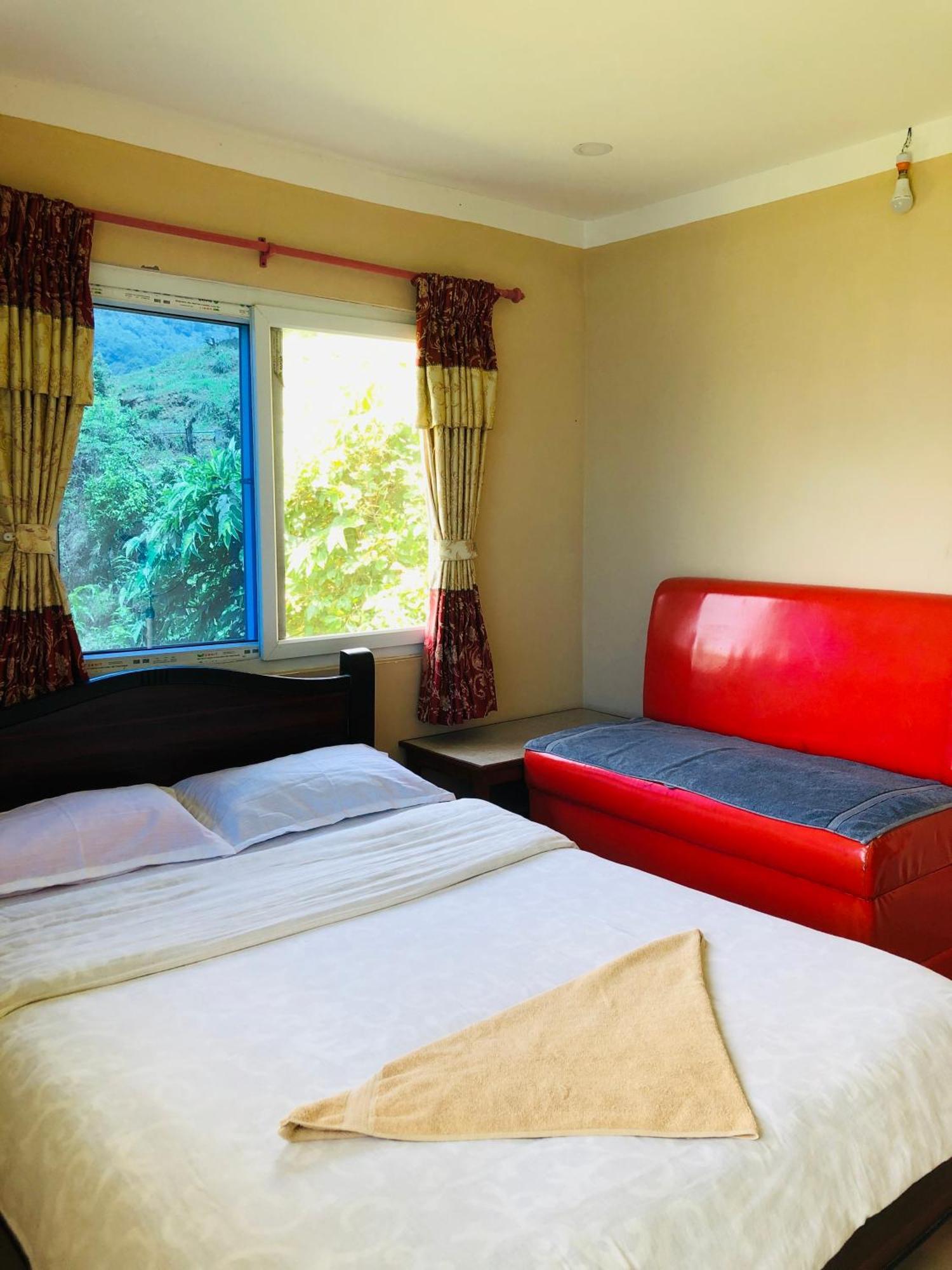 Into The Wild Pokhara Villa Kaski ภายนอก รูปภาพ